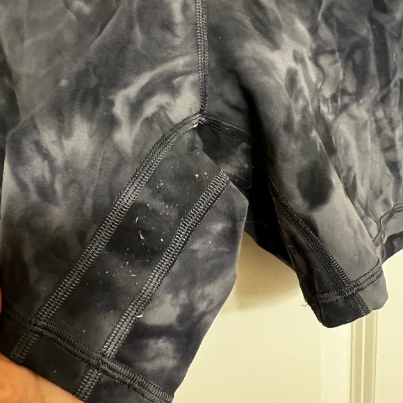 Lululemon Diamond Dye Pitch Grey Graphite Grey Align 6” Short - Picture 2 of 4